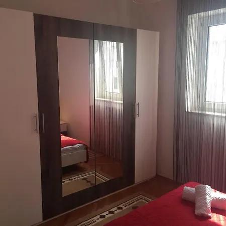 Appartement Roko St *